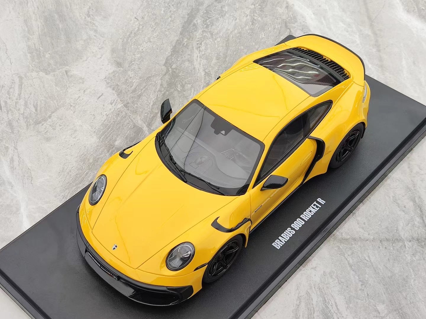 GT Spirit 1/18 Brabus 900 Rocket-R Yellow CLDC037