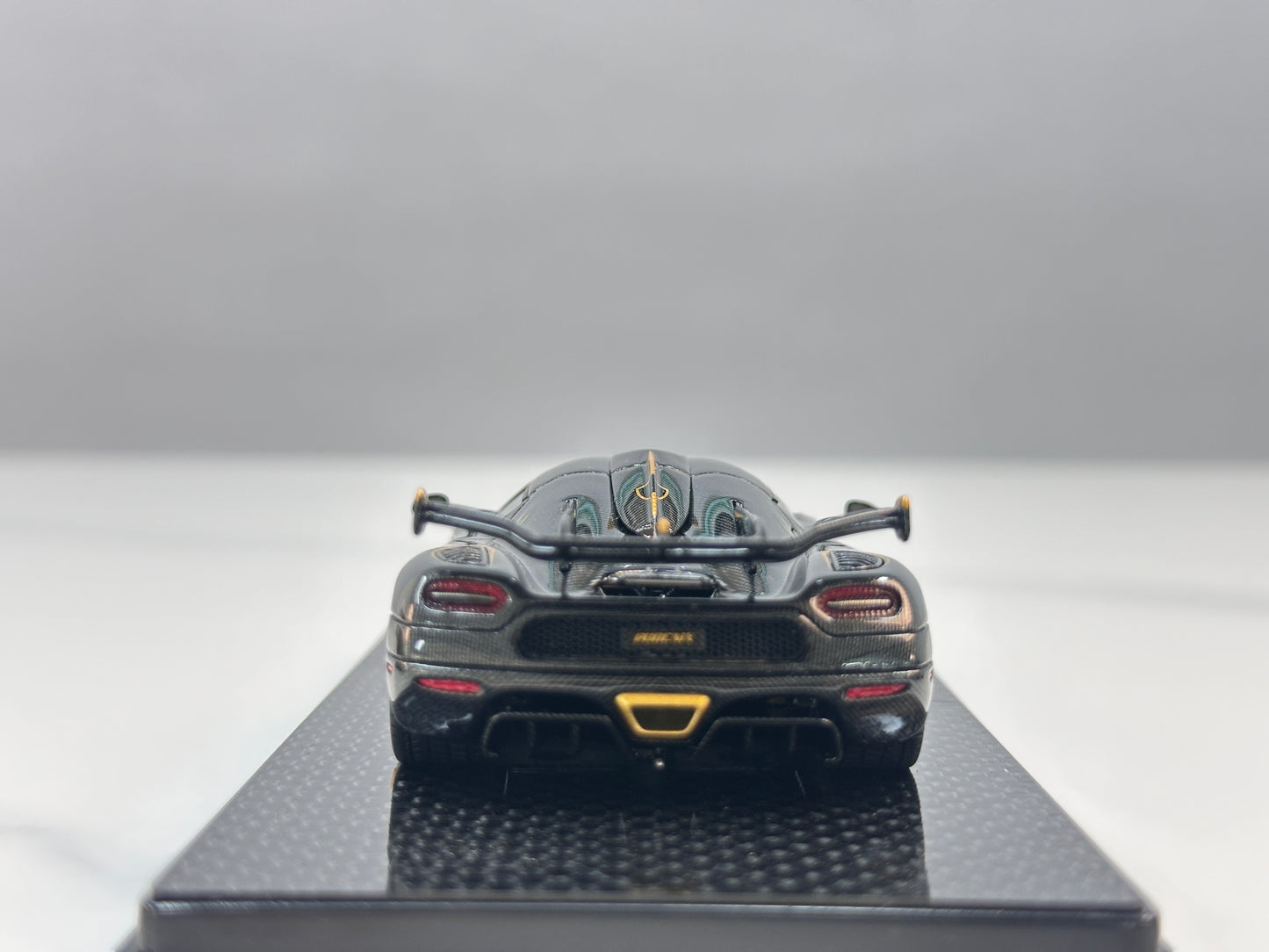 FRONTIART 1/43 Koenigsegg Agera RS Carbon Gold (FA195)