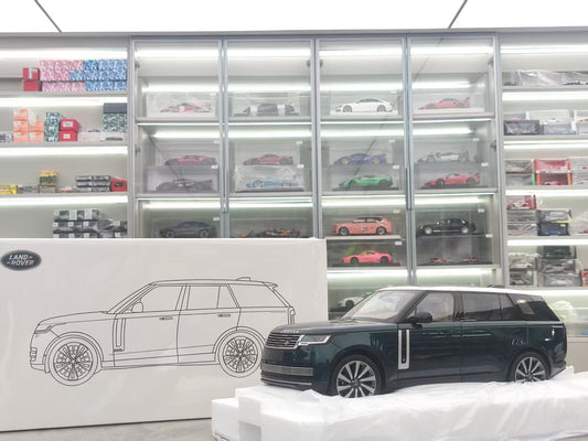LCD 1/18 Land Rover Range Rover SV Grand Genesis Long Wheelbase Green White Top Alloy Model LCD119