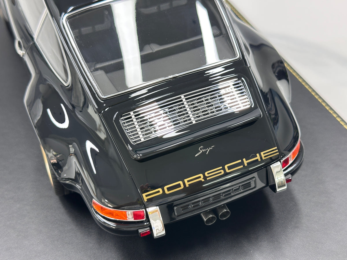 IVY 1/12 Porsche Singer Black/Gold Wheels IVY246