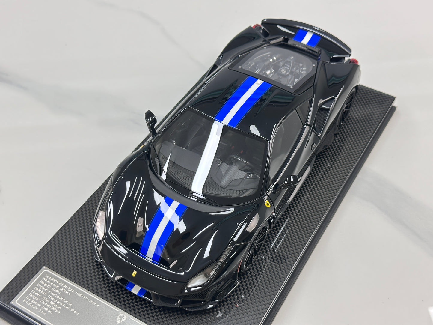 DM Pro 1:18 Ferrari 488P – Black Base, Style F – Black – Fully Opening Resin Model (DGP006B)