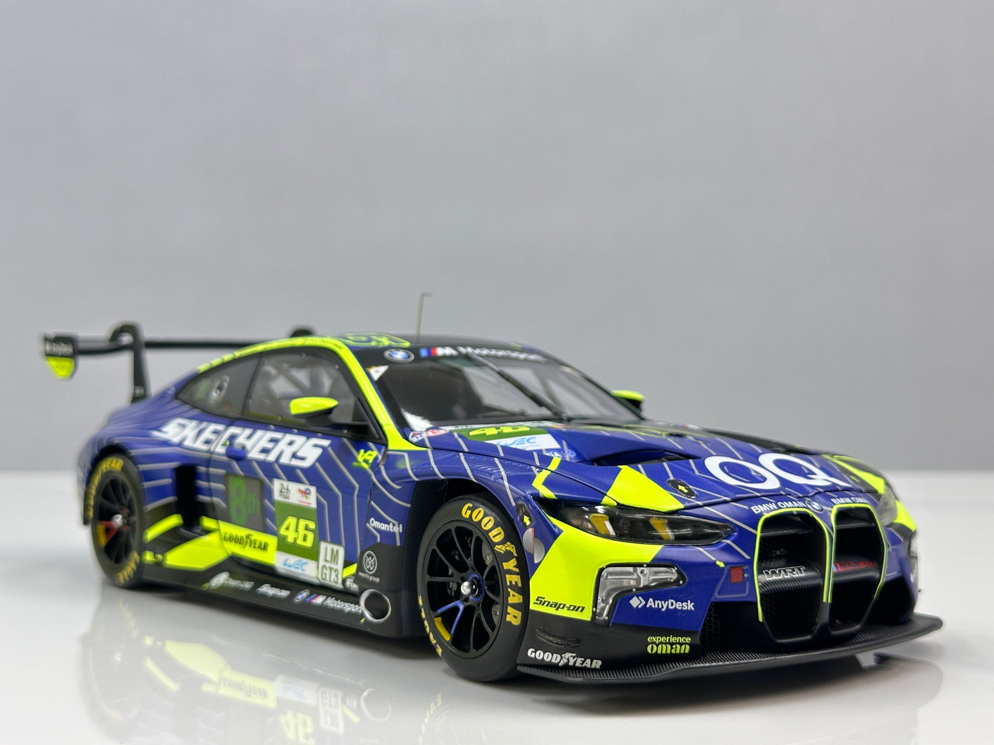 MINICHAMPS 1/18 BMW M4 GT3 EVO Team WRT 24H Le Mans 2025 Blue/Yellow Livery 110252346