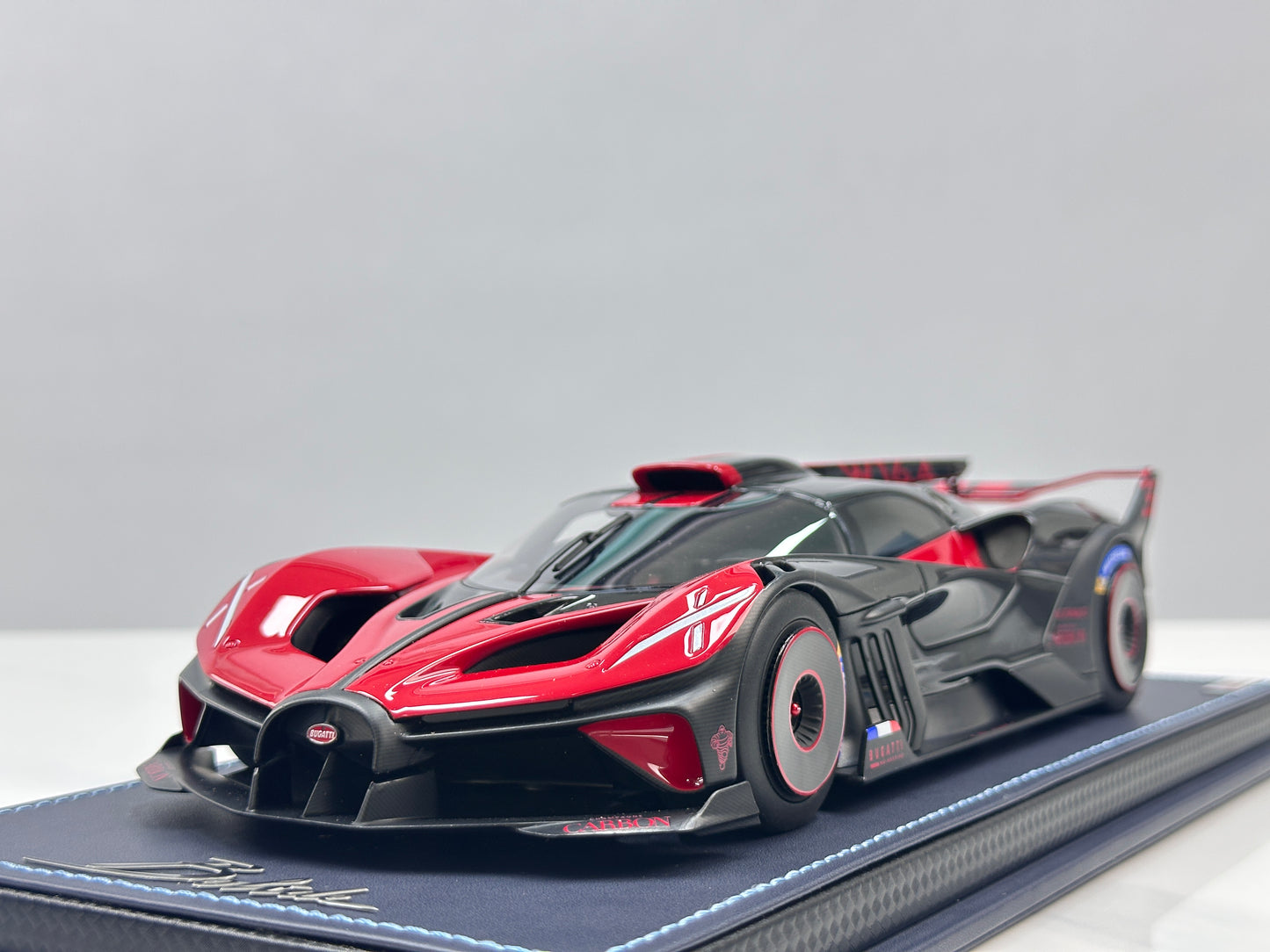 MR 1/18 Bugatti Bolide – Italian Red (BUG014C)