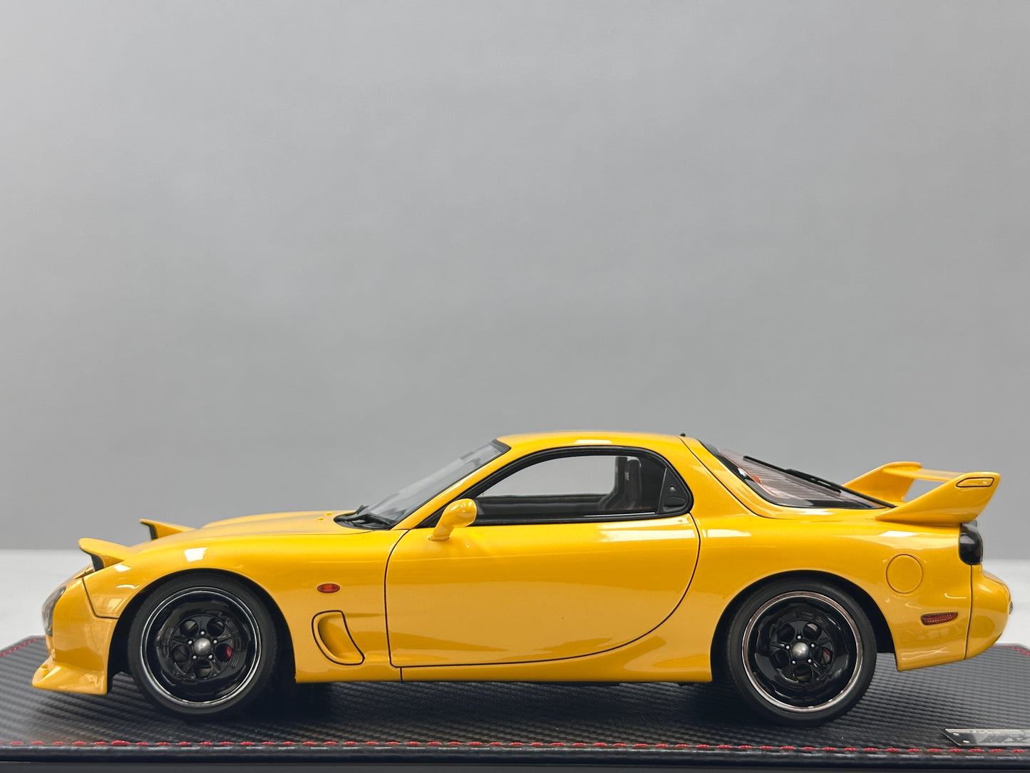 Ignition Model 1/18 Mazda RX-7 Mazda Speed A-spec (FD3S) Yellow IG3940