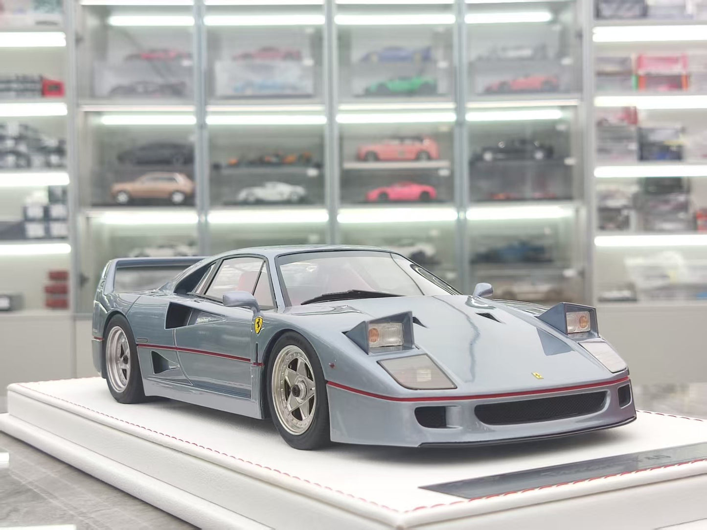 GL 1/18 Ferrari F40 Silver Gray Car Model JS-GL013