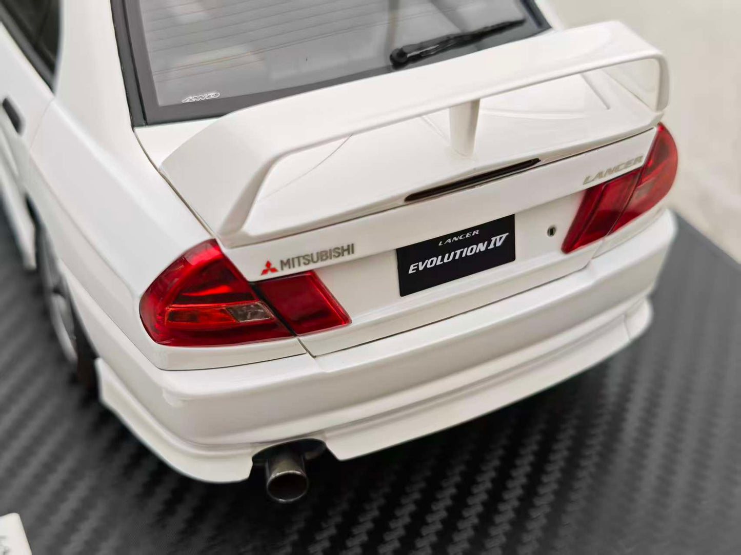 IG 1/18 Mitsubishi LANCER EVOLUTION IV IG3787