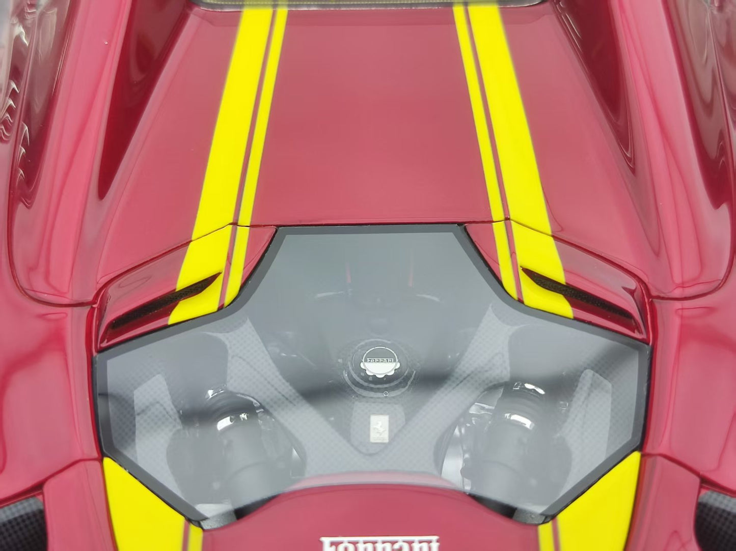 Dino Model 1/18 Ferrari 488 Pista Spider, carbon fiber chassis, customized, custom color, resin car model, FPC999B