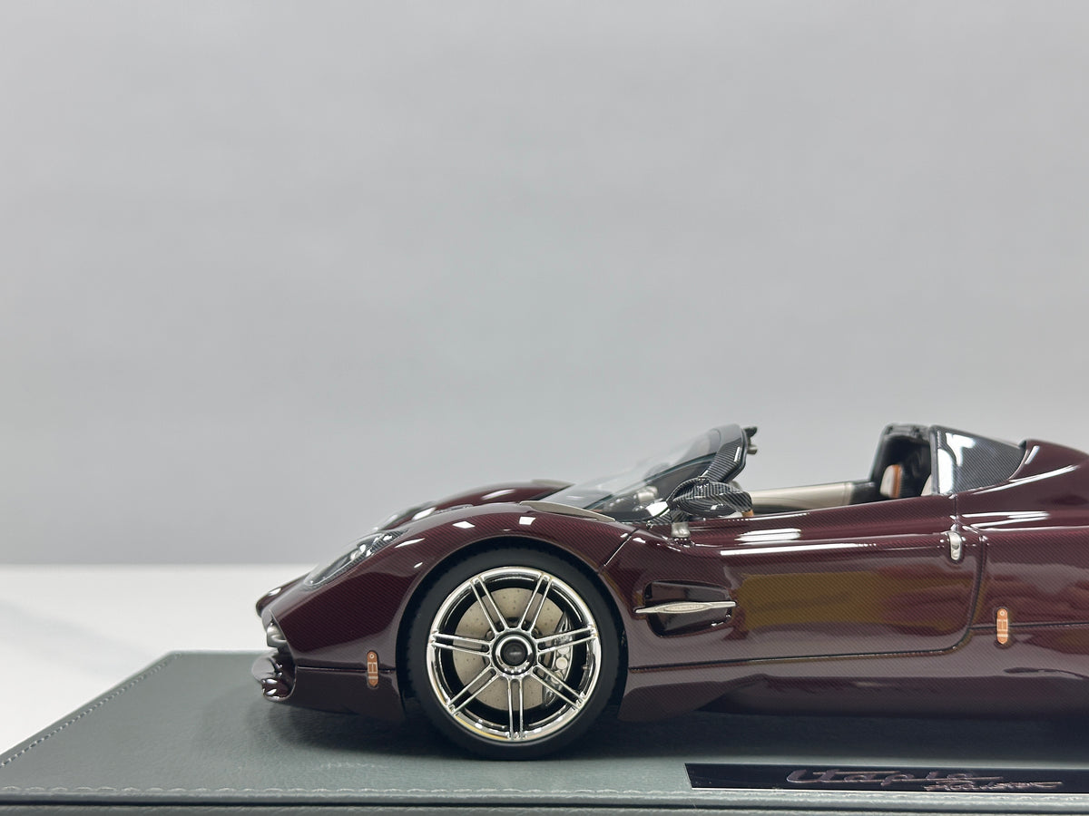 BBR 1/18 Pagani Utopia Roadster Full Carbon P18245A