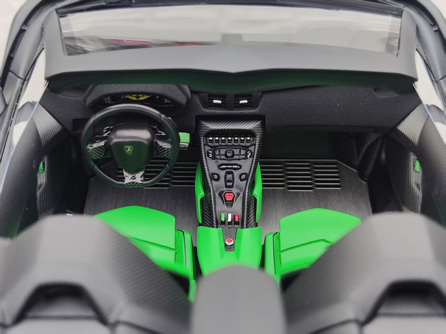 HH Model 1/18 Lamborghini Veneno Roadster Matte Black HH560