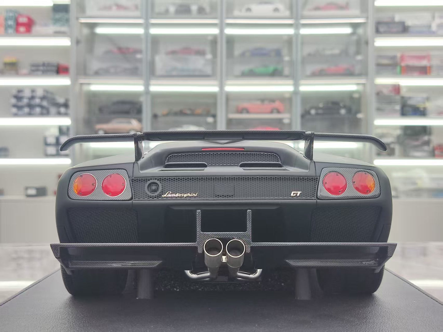 GL 1/12 Lamborghini Diablo GT Matte Black Simulated Car Model JS-GL010