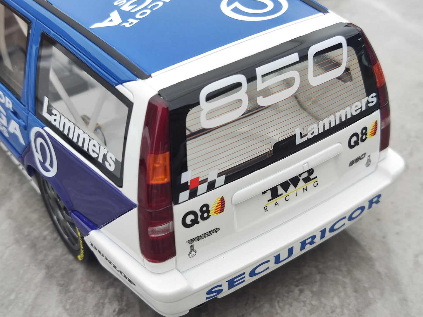 OTTO 1/18 Volvo 850 ESTATE BTCC JAN LAMMERS 1994, Blue and White Livery OT482