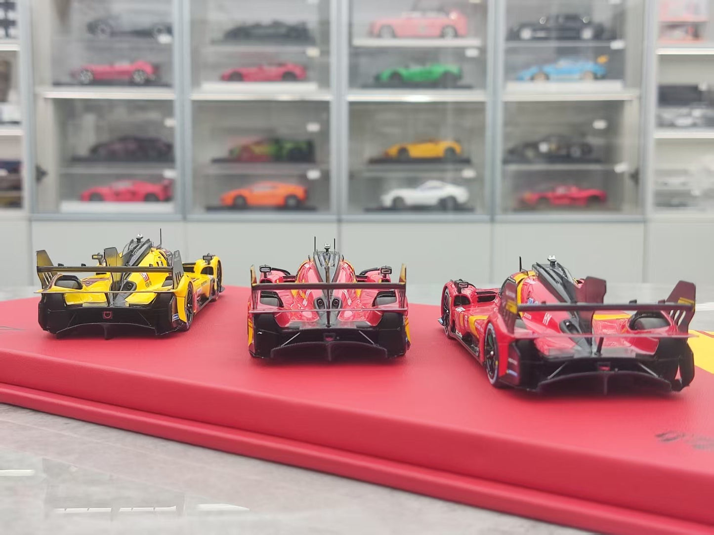 BBR 1/43 Ferrari 2023, 2024, 2025 Le Mans Three-Time Champion Special Edition Three-Car Set EMP25LMEX