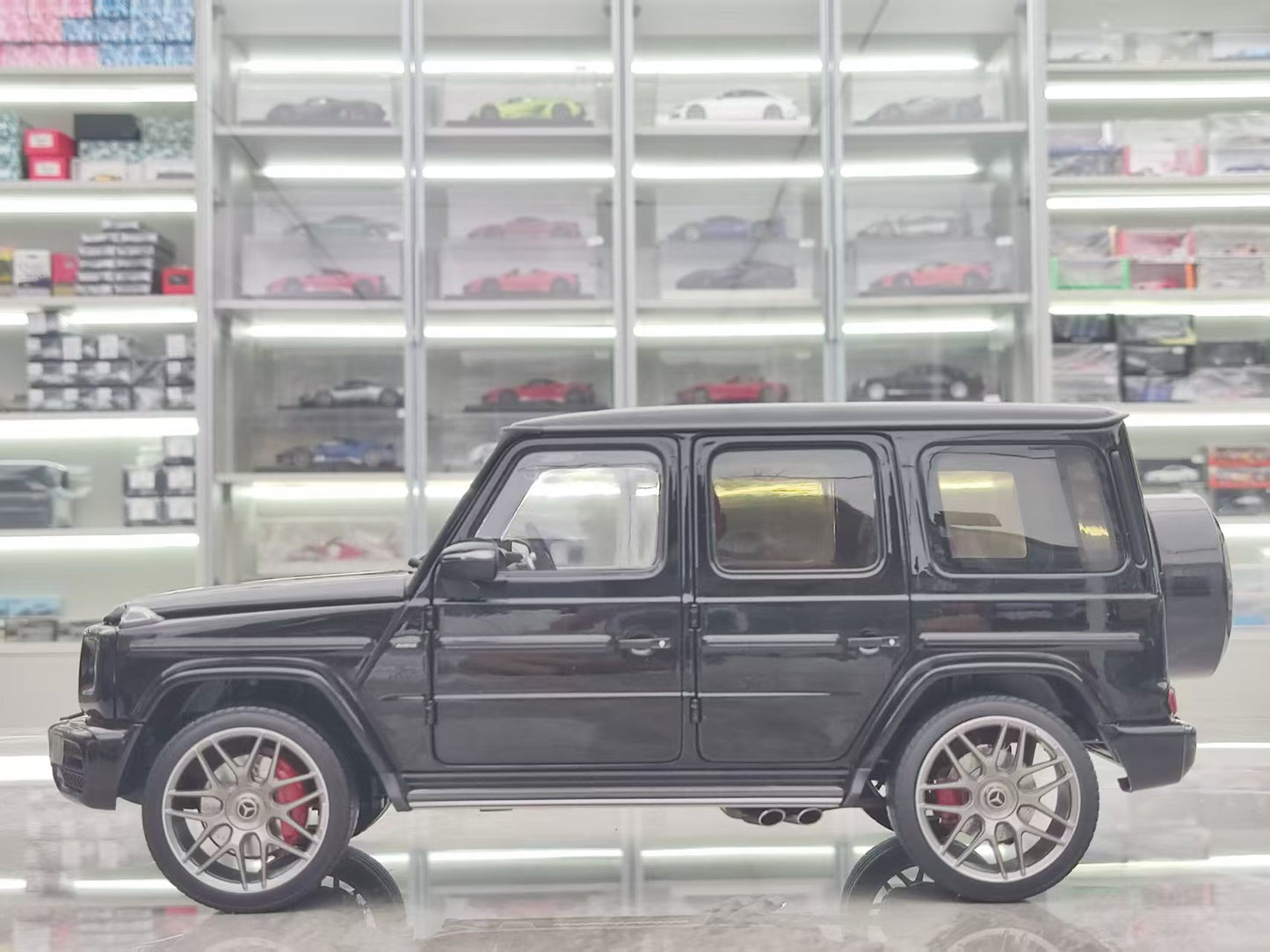 Almost Real 1/18 Mercedes-Benz AMG G 63 55th Anniversary 2022 Model, Black, Alloy Car Model 820806