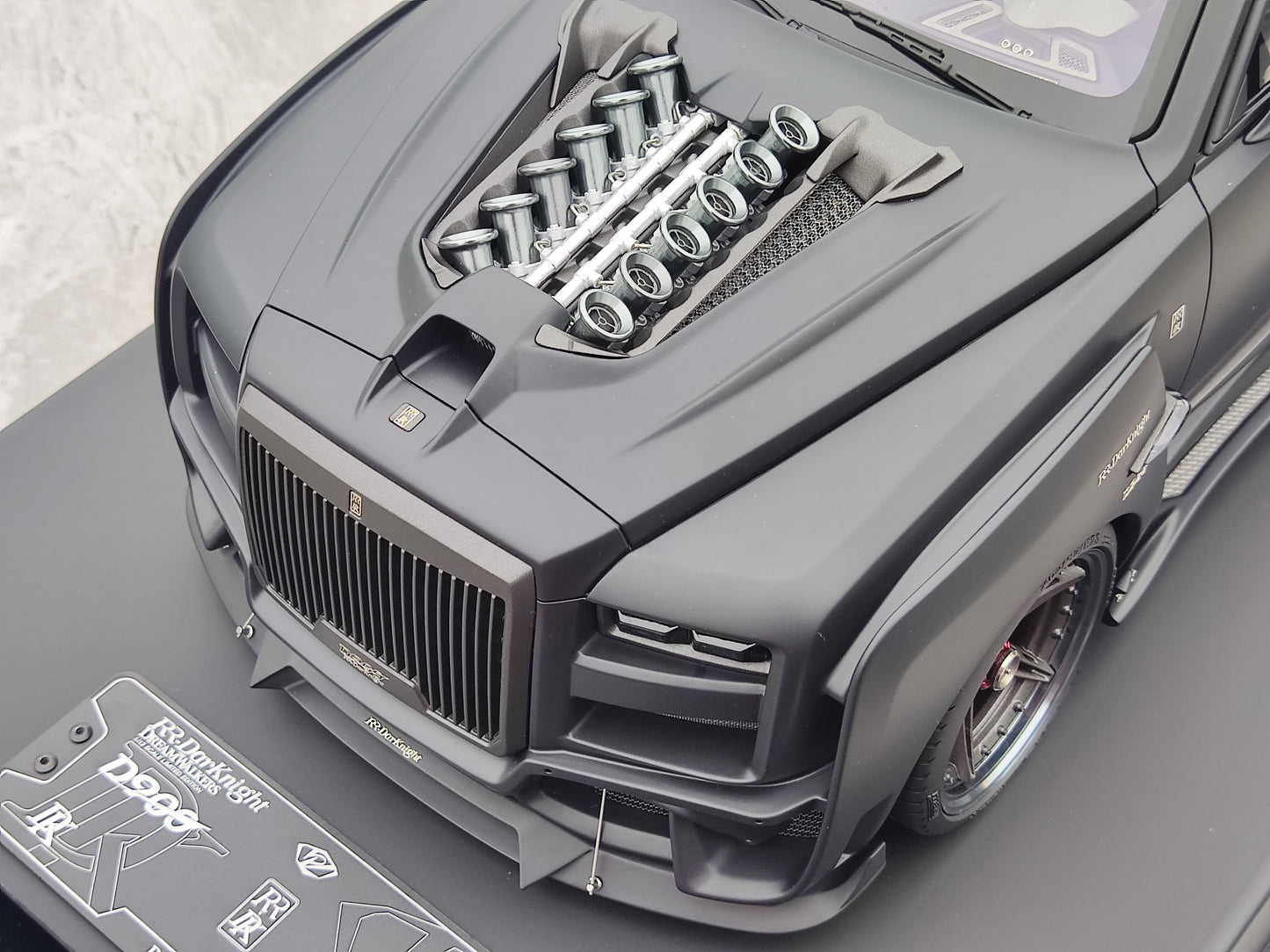 Dreamwalkers 1/12 Rolls-Royce RR.Darknight D900 Matte Black Limited Edition Model Car R-D900-01
