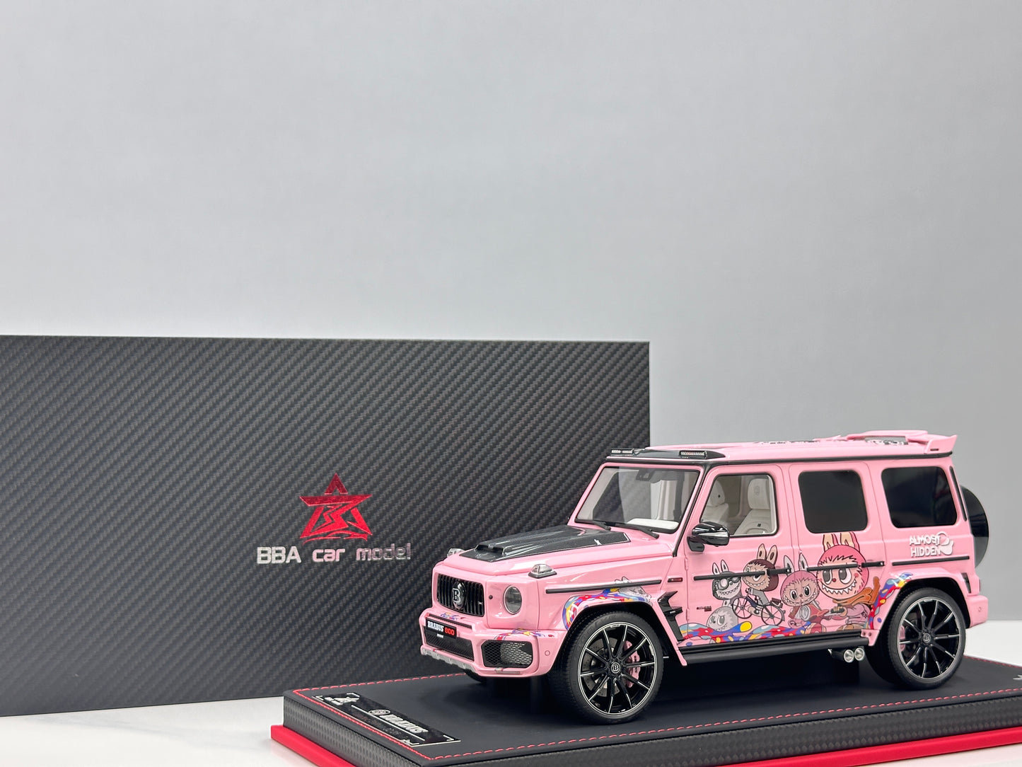 BBA Model 1/18 Brabus G800 Labubu BBA084