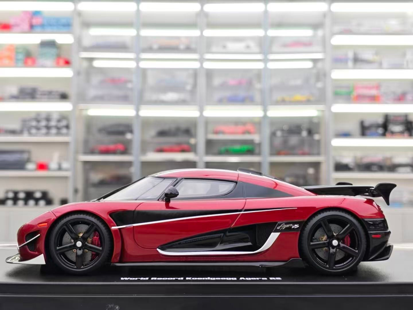 GT Spirit 1/18 KOENIGSEGG AGERA RS GT931