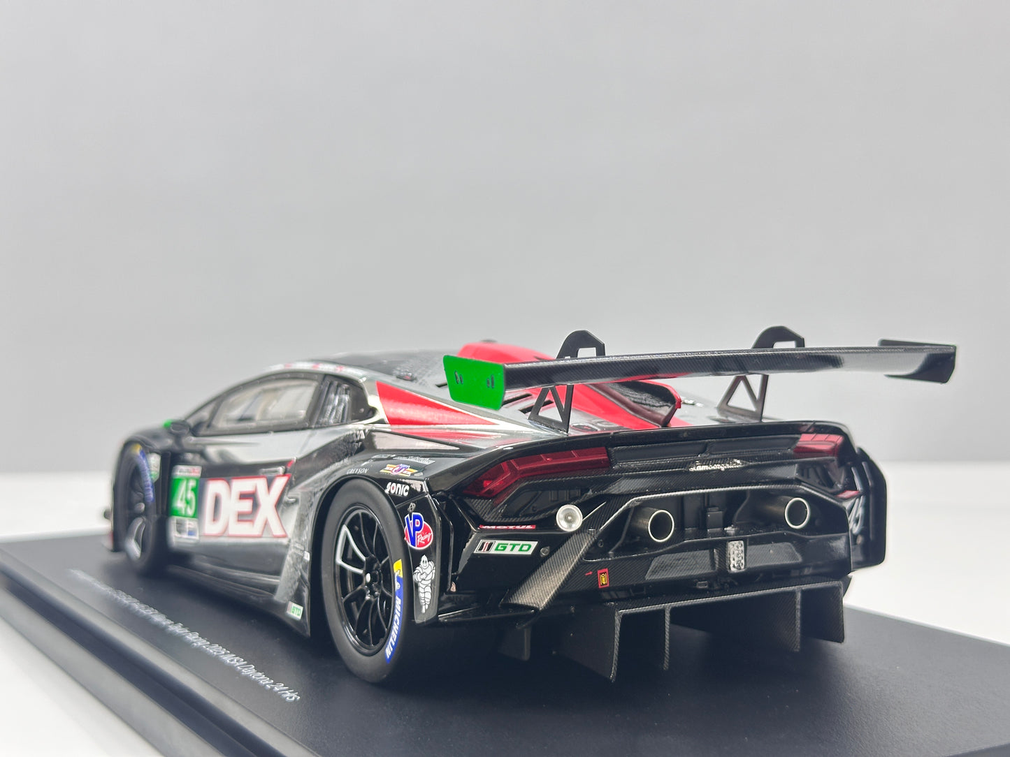 Topspeed 1/18 Lamborghini Huracán GT3 EVO2 #45 DEX Wayne Taylor Racing Silver/Black Livery TS0655