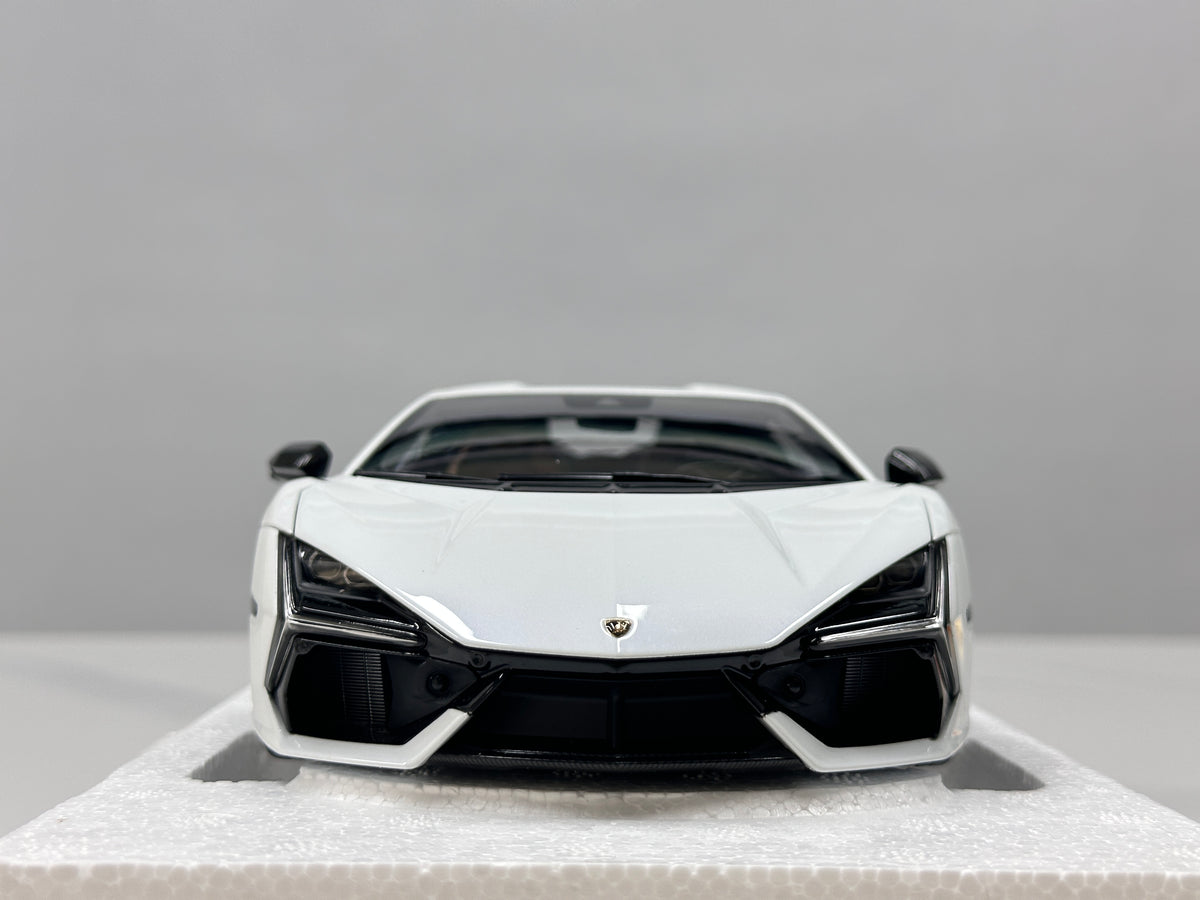 LCD 1/18 Lamborghini Revuelto – Die-cast Model with Fully Opening Parts – White (LCD18026-WH)