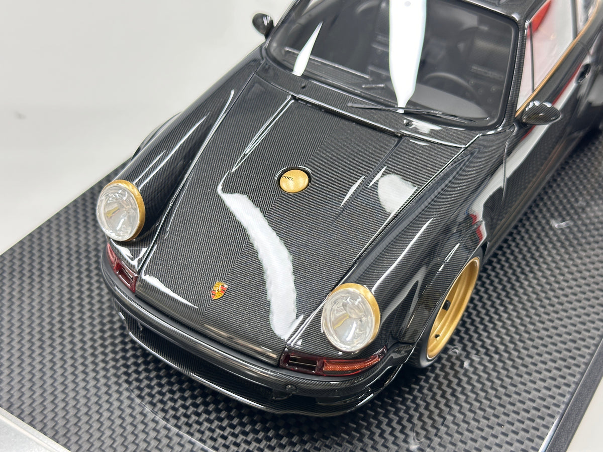 Dino Model 1/18 Porsche Singer DLS Black Carbon DC004