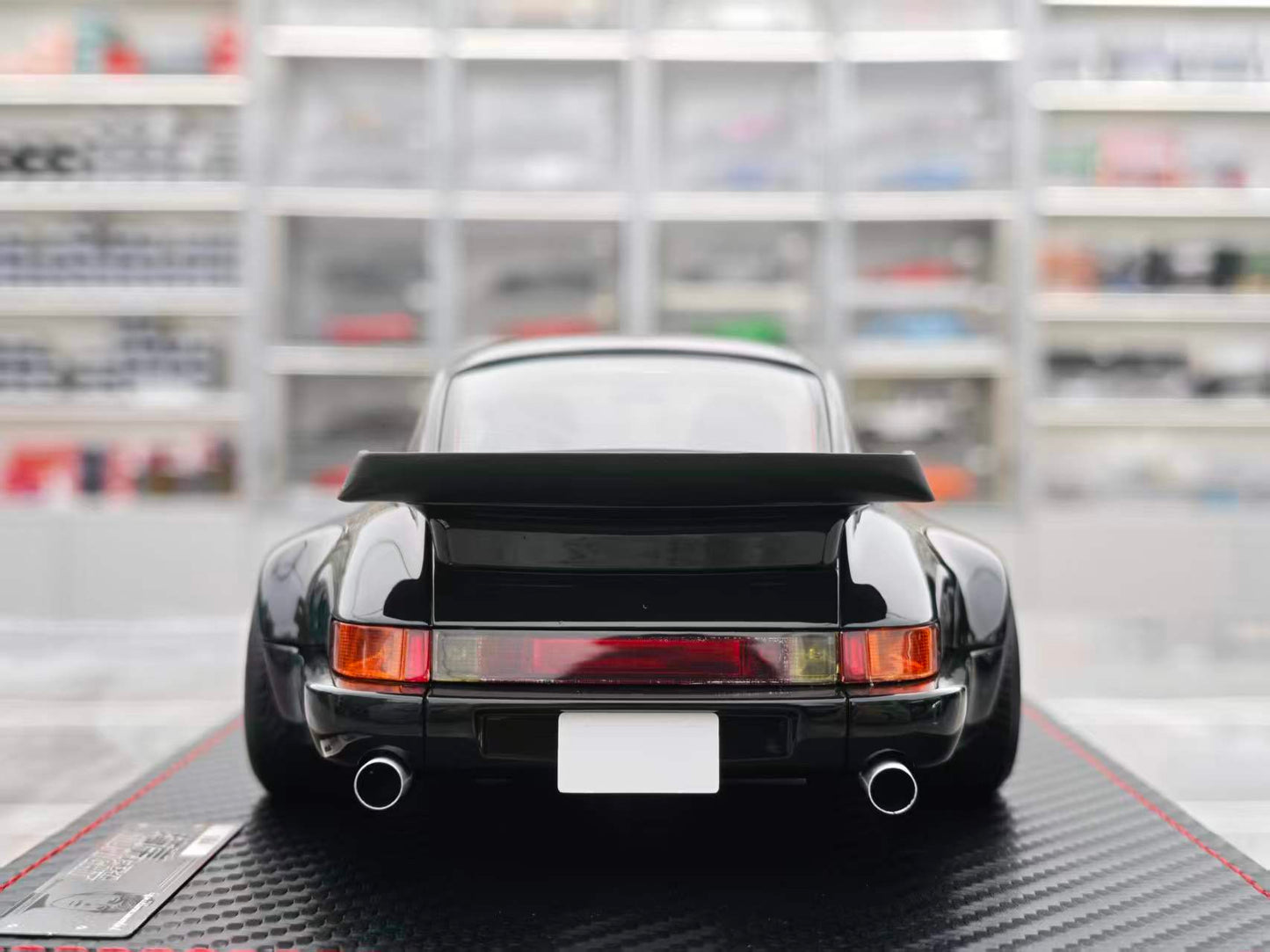 IG 1/18 Porsche Blackbird (964) Black Bayfront IG3593