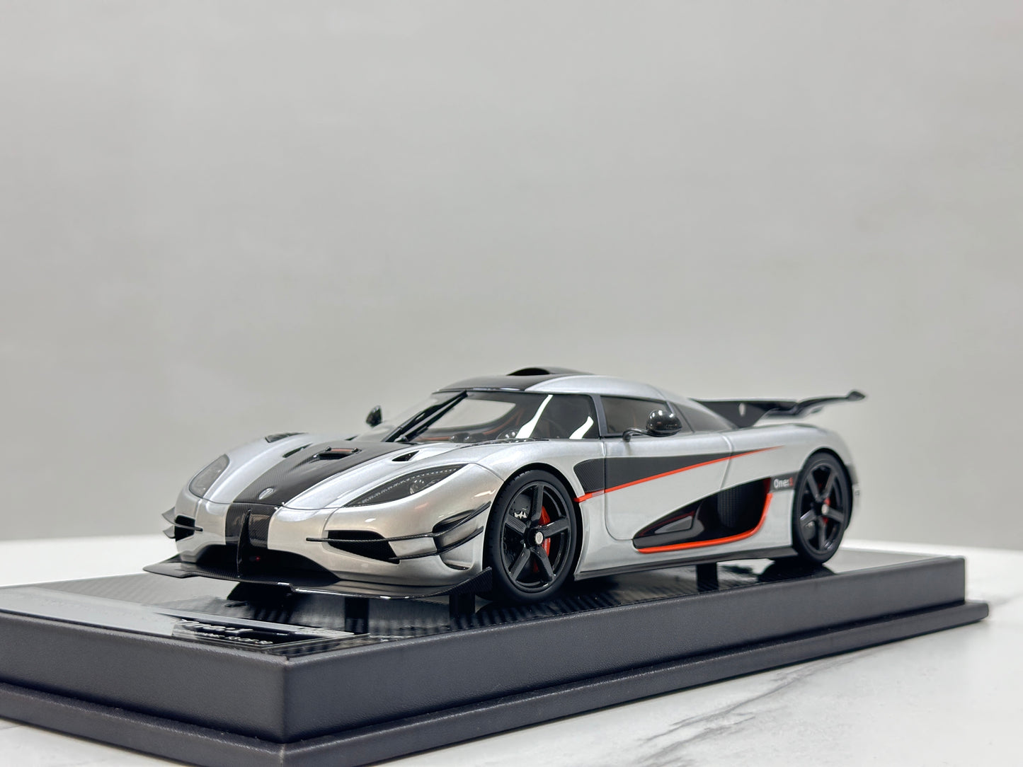 VMB 1/18 Koenigsegg ONE 1 Silver VMB058