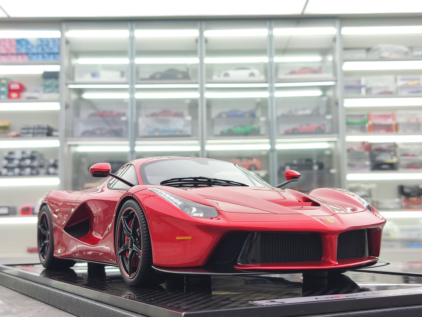 BBR 1/12 Ferrari LaFerrari Hamilton's car Volcano Metallic Red BBR1222LH-25