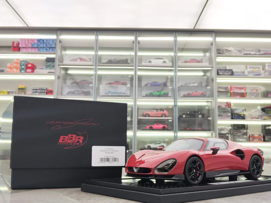 BBR 1/18 Alfa Romeo 33 Stradale Carbon Base Red Black Wheels Car Model P18264BCH