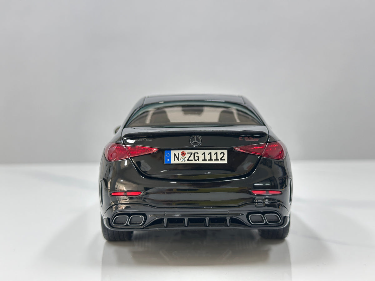 NZG 1/18 Mercedes-AMG C63 S E-Performance Gloss Black (111200050)