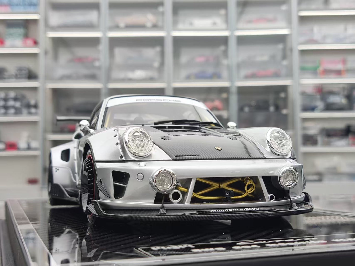 MCM 1/18 Porsche RWB 964 heavily modified GT Silver limited edition car model MCM020