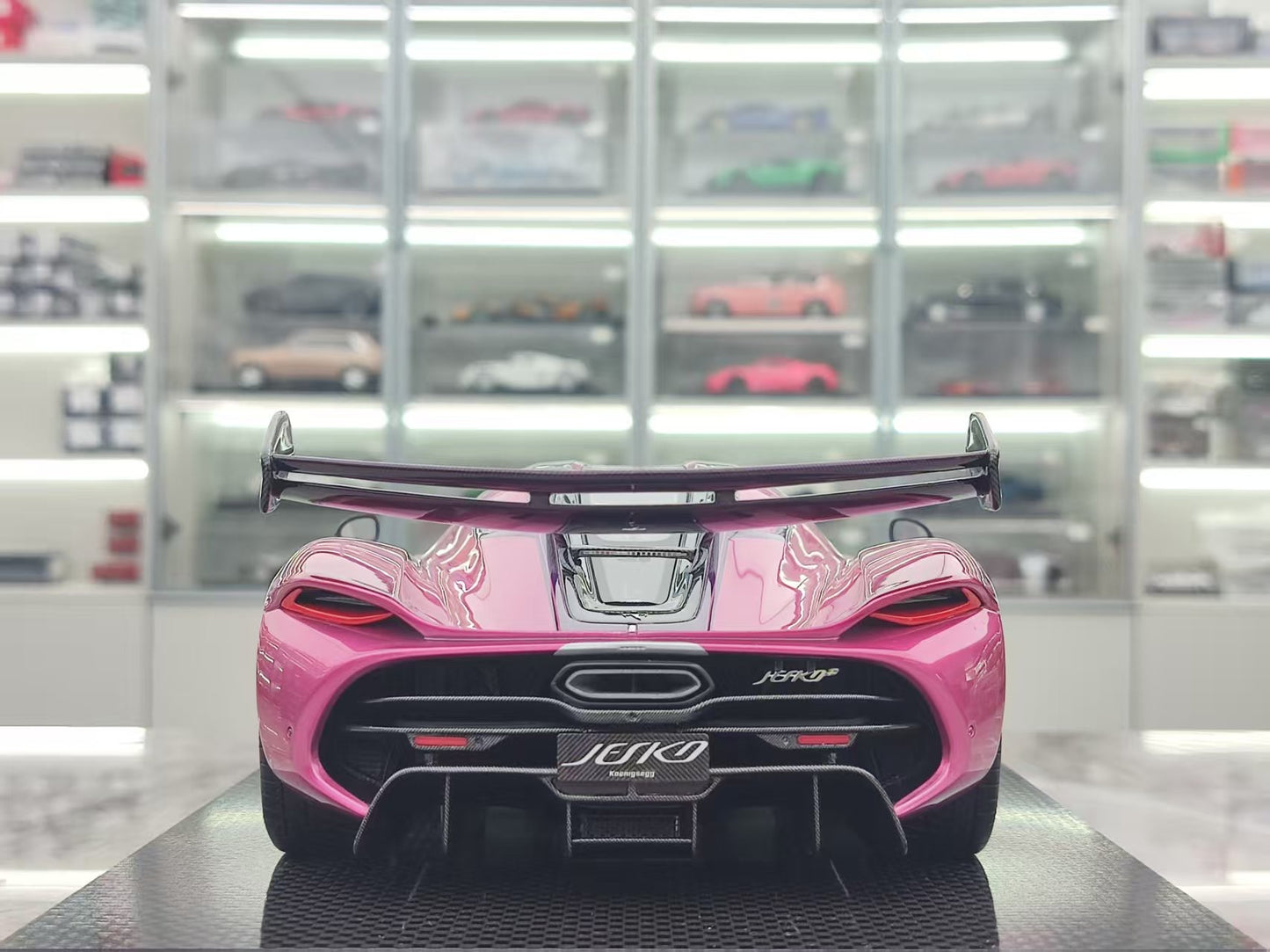 FRONTIART 1/18 Koenigsegg Jesko FA171