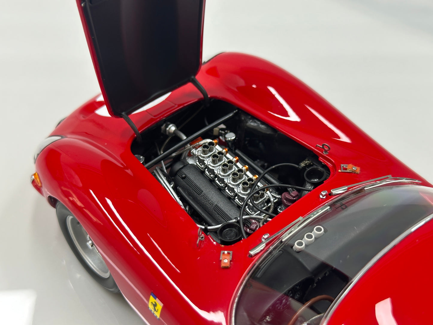 KYOSHO 1/18 Ferrari 250 GTO Red KY212