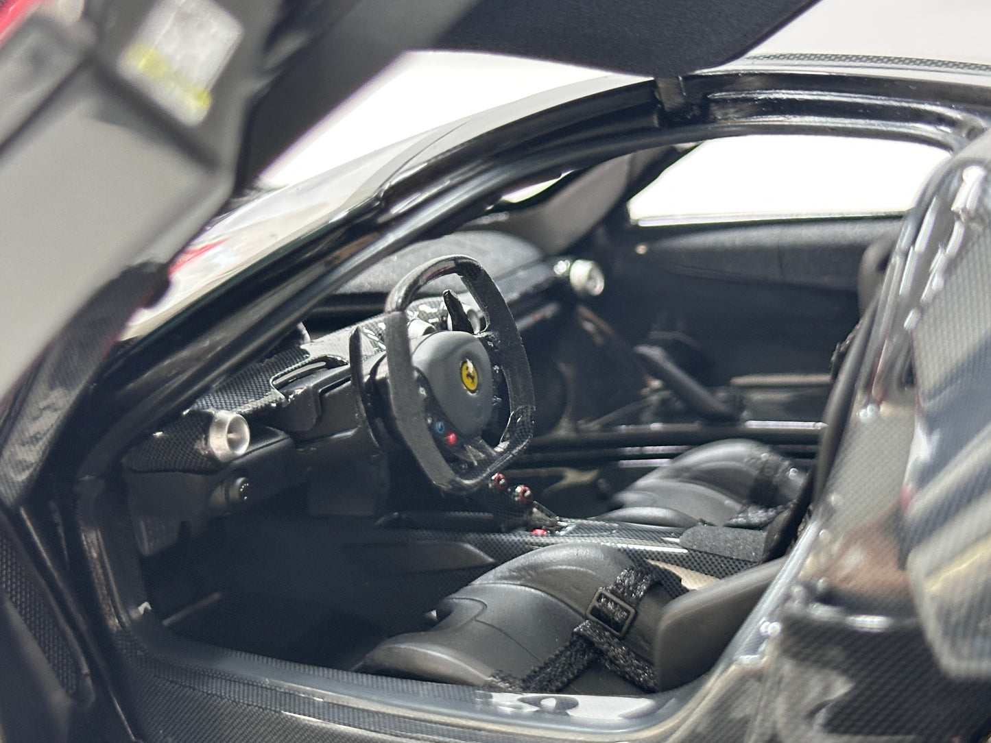 BBR 1/18 Ferrari LaFerrari Alloy Full Open Cargo Carbon Fiber Leather Case Version Black BBR182244CH