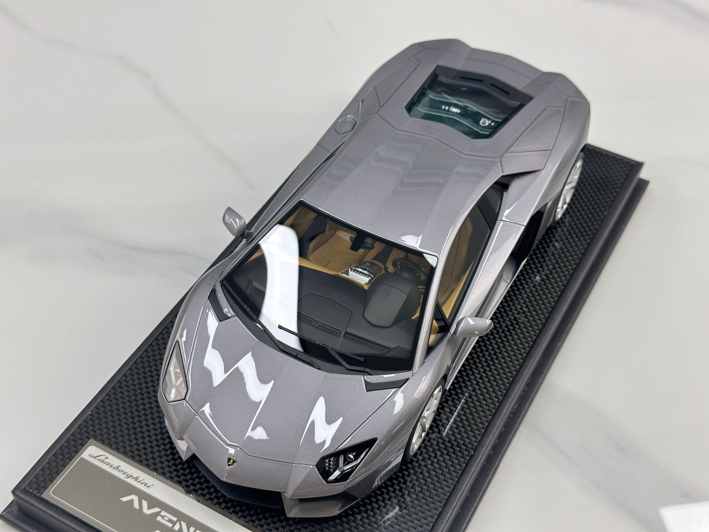 VMB 1/18 Lamborghini Aventador LP700-4 Silver-Grey VMB064