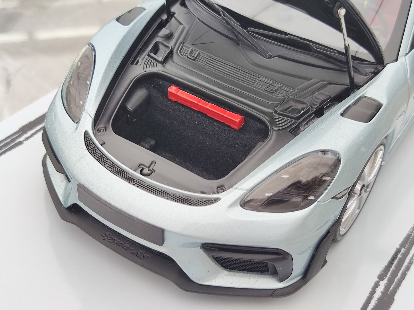 MINICHAMPS 1/18 Porsche 718 SPYDER RS 2024 Glacier Silver Alloy Model 113063133