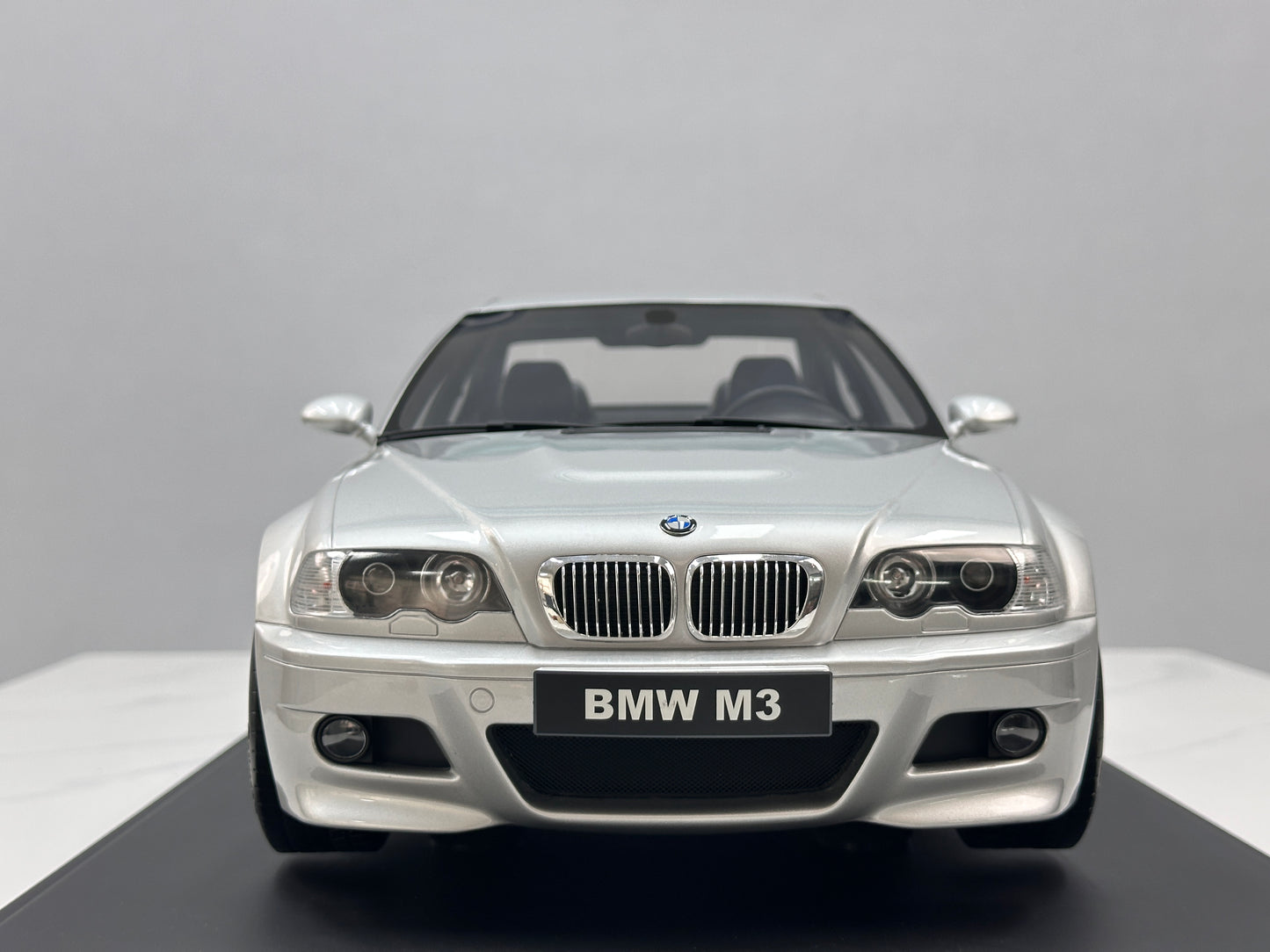 GT Spirit 1/8 BMW M3 E46 Silver GTS801501