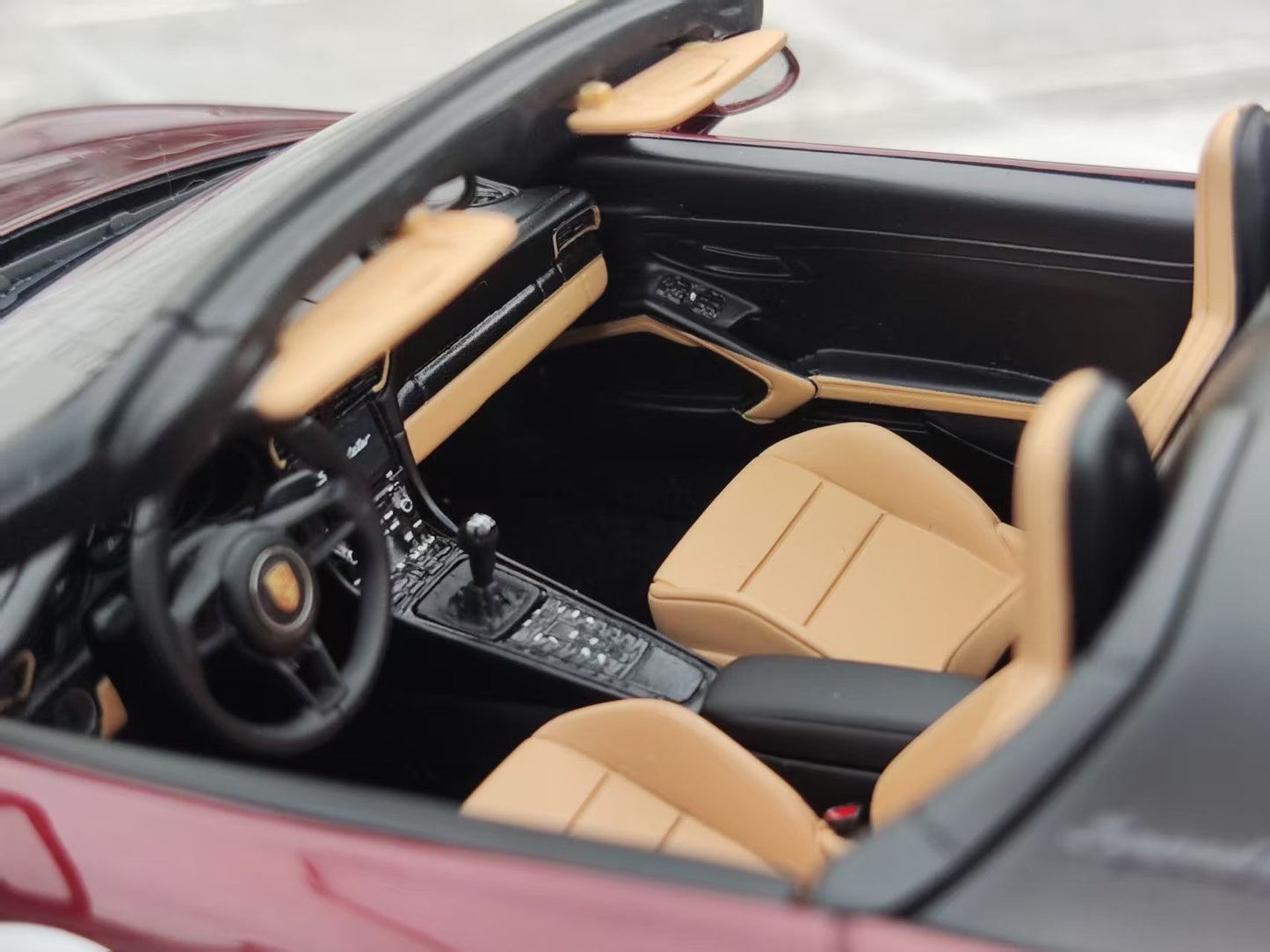 GT Spirit 1/18 Porsche 911 (991.2) SPEEDSTER “HERITAGE EDITION” Metallic Cherry Red GT929