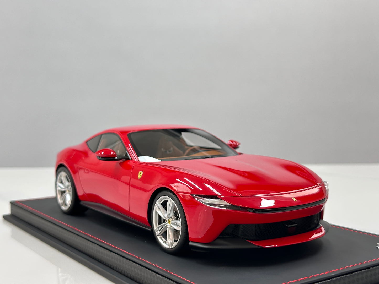 BBR 1/18 Ferrari Amalfi Standard Red P18272A