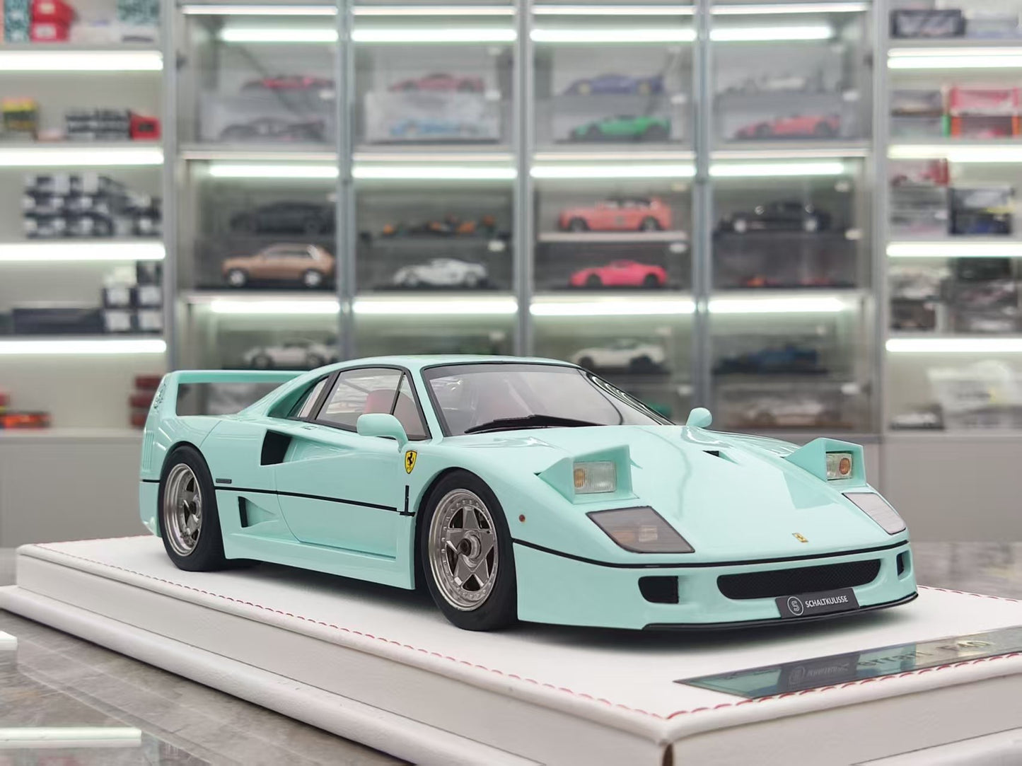 GL 1/18 Ferrari F40 Tiffany Resin Model JS-GL011