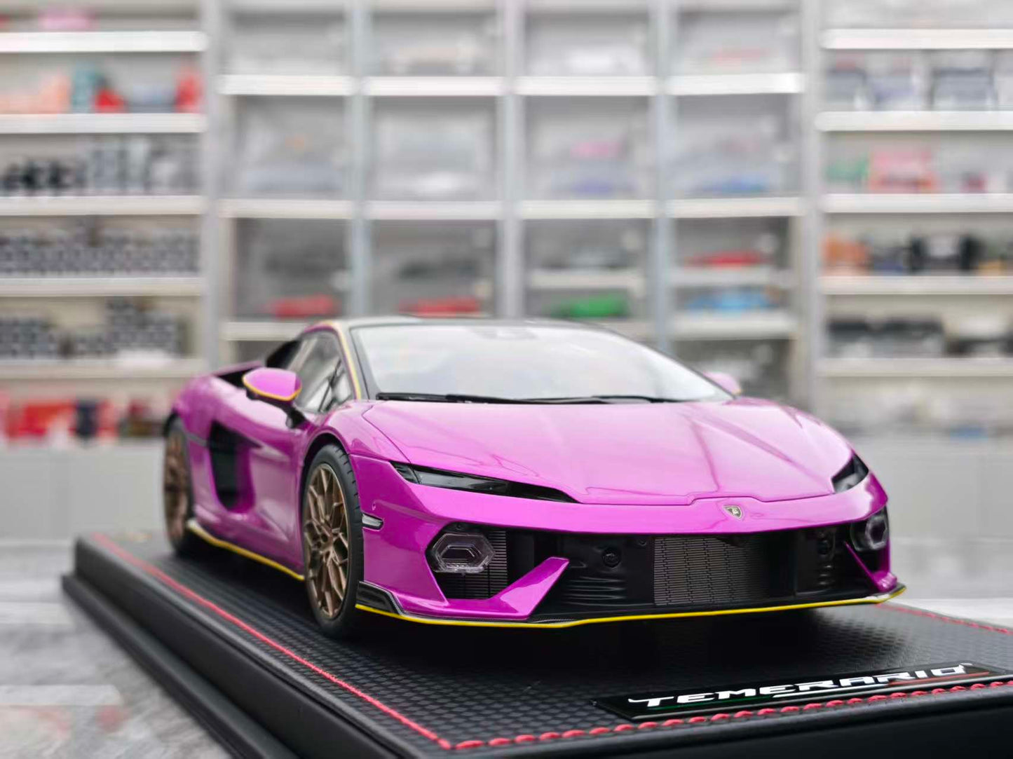 MR 1/18 Lamborghini Temerario LAMBO062SE3