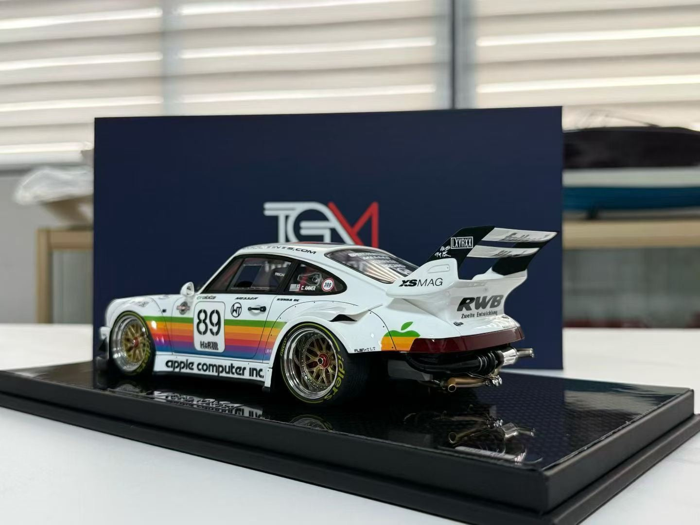 TGM 1/18 Porsche RWB 964 with Apple livery