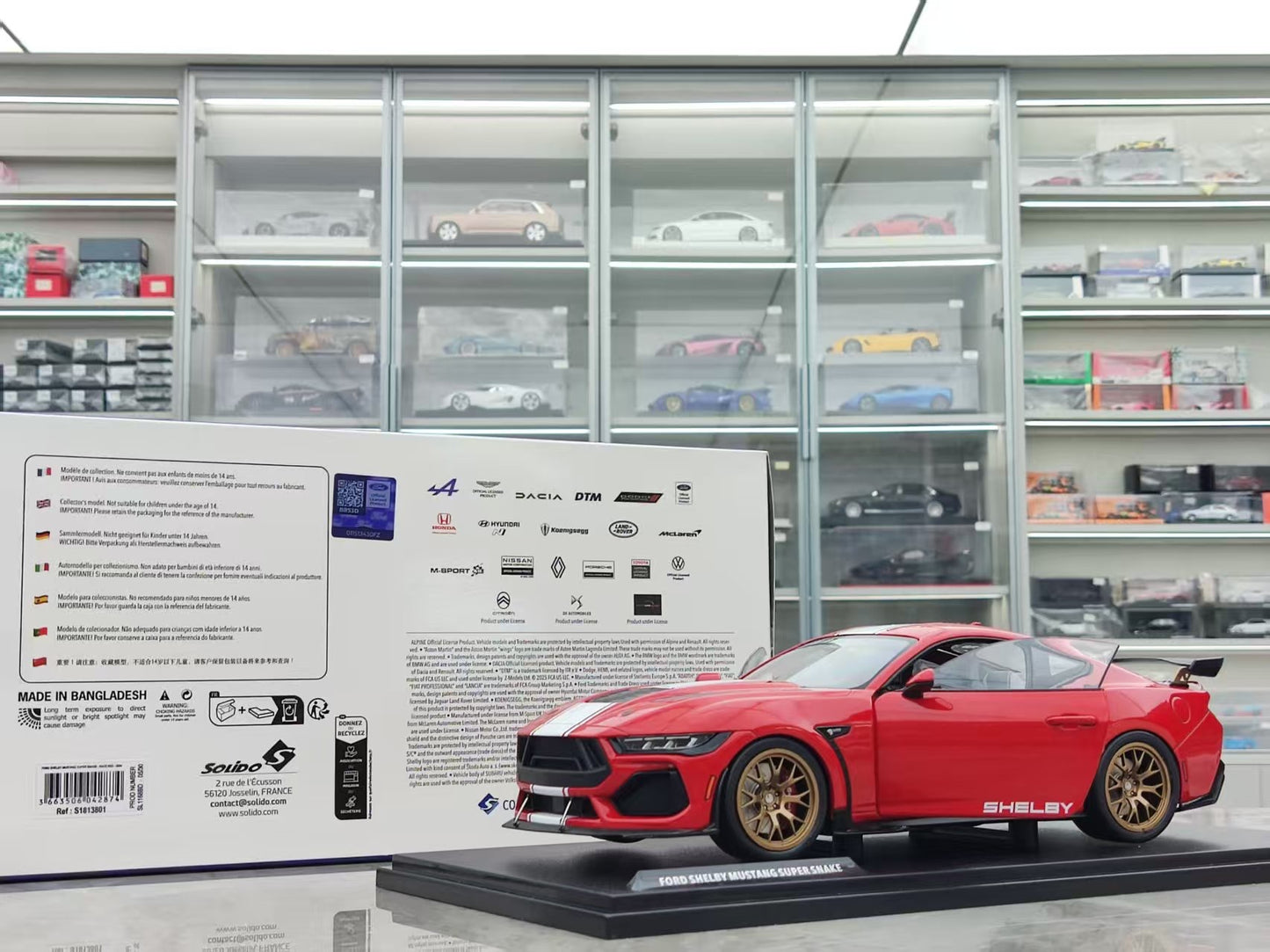 Solido 1/18 Ford Shelby Mustang Super Snake Race Red S1813801