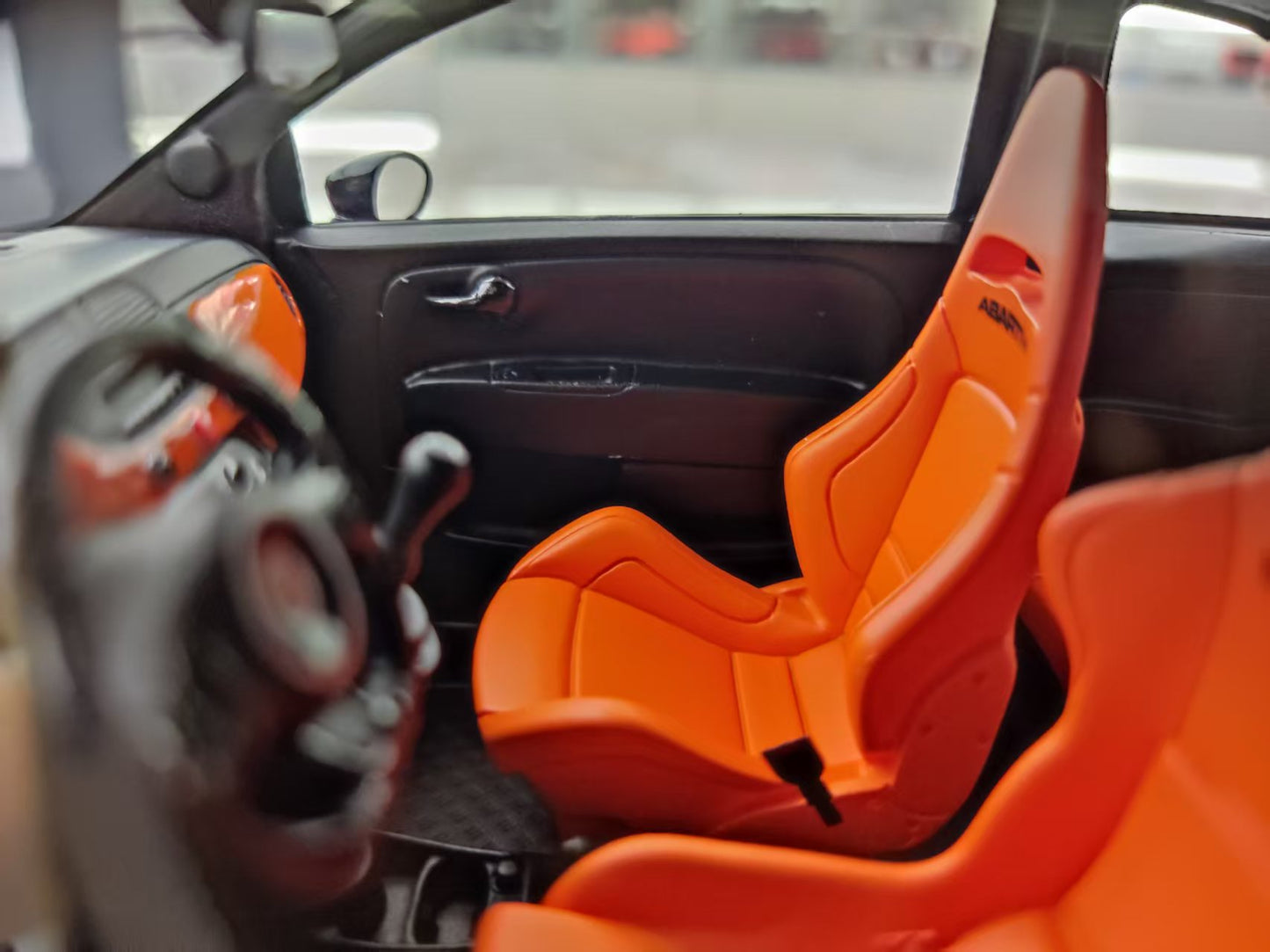 VIP 1/18 Abbas 595 Standard Red VIP183