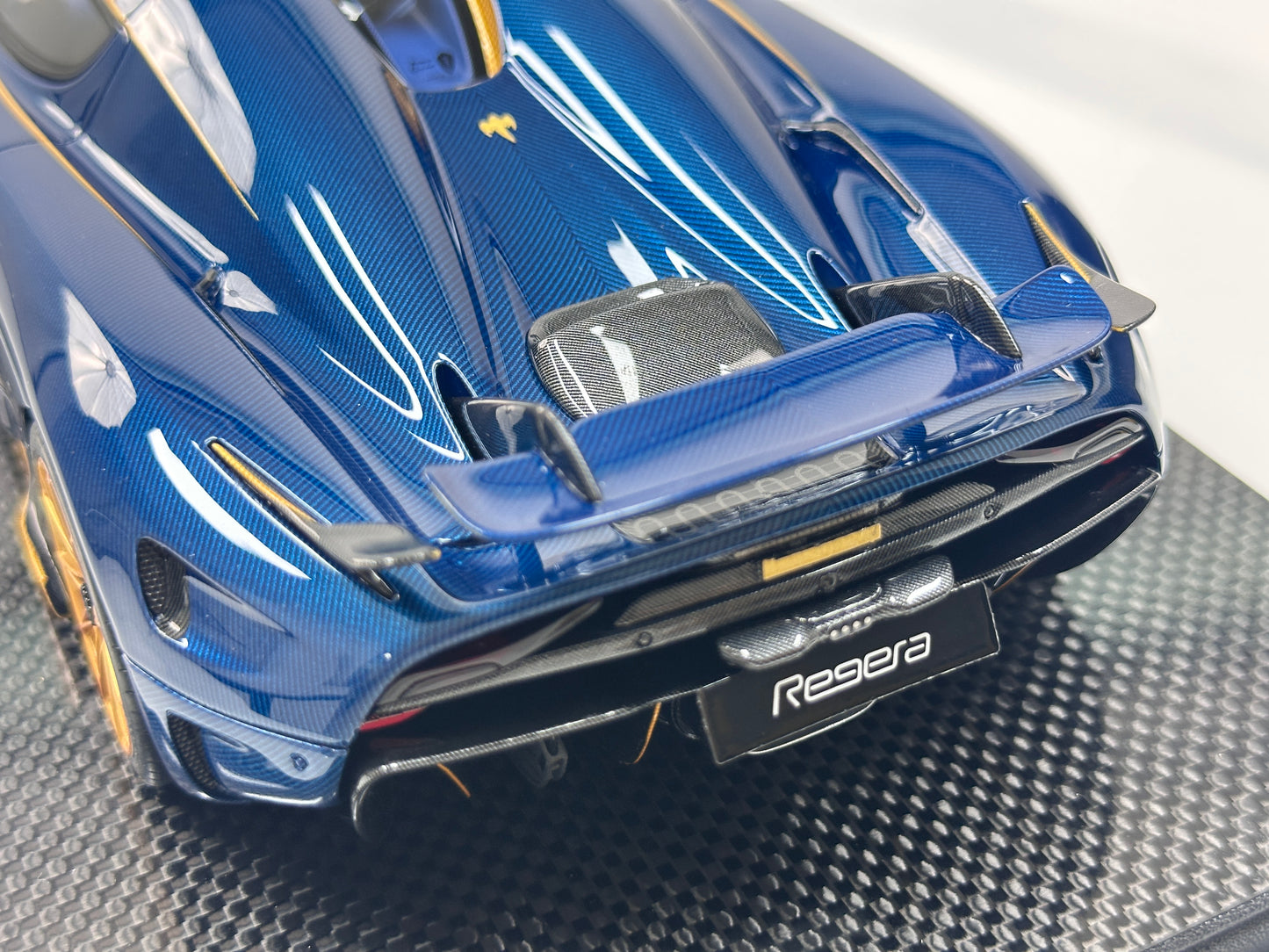 FRONTIART 1/18 Koenigsegg Regera Blue Carbon FA191
