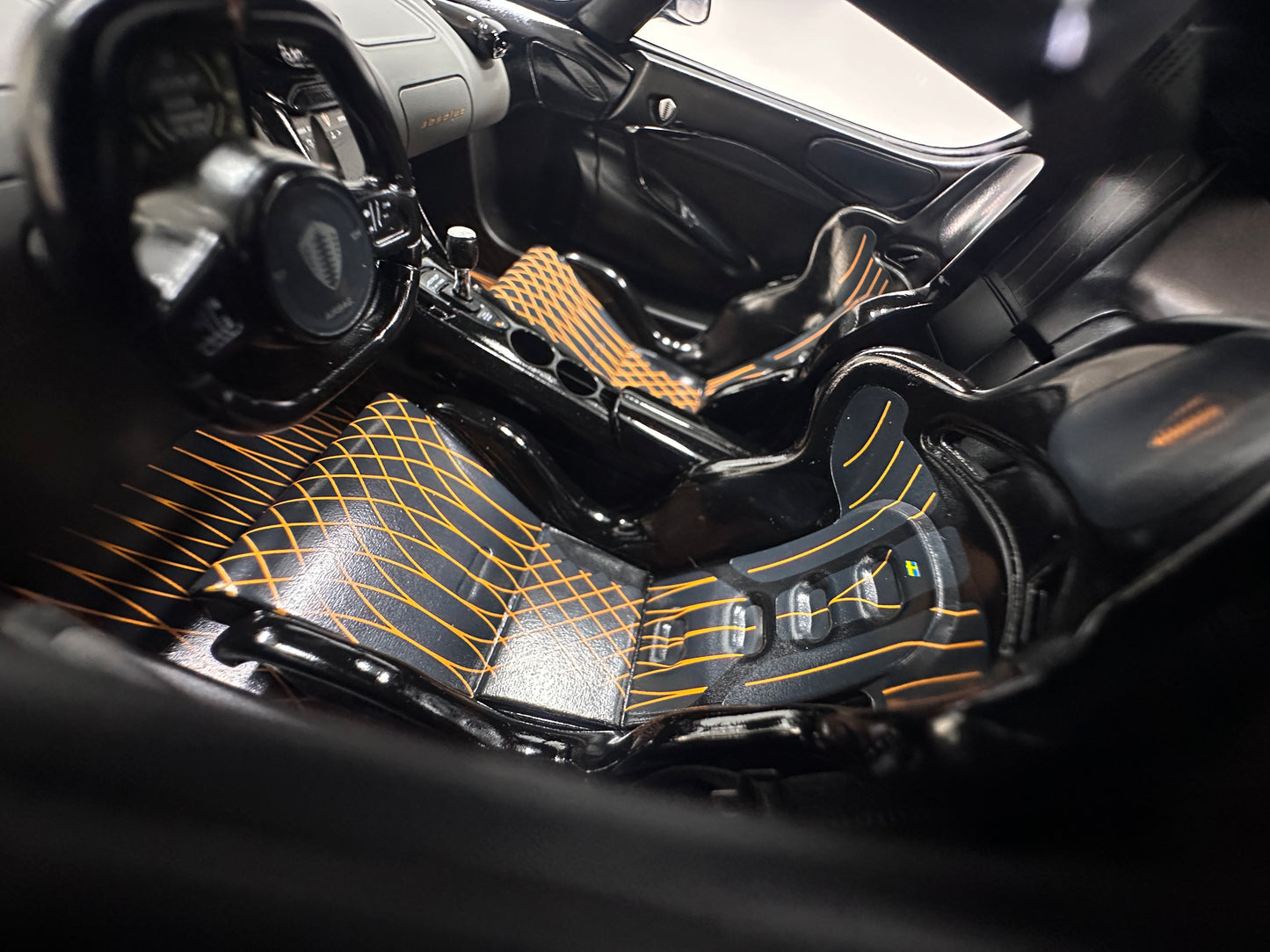GT Spirit 1/12 Koenigsegg Jesko Absolut 0-400-0 km/h Record – Grey (GT575)