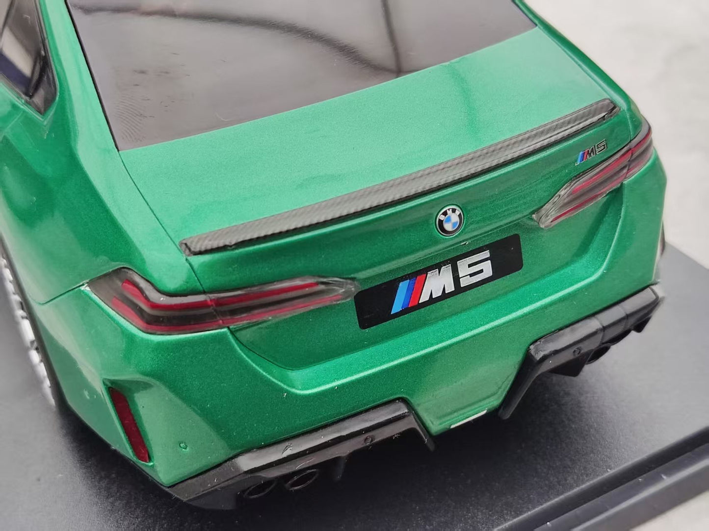 solido 1/18 BMW M5 M ISLE OF MAN Metallic Green S1814701