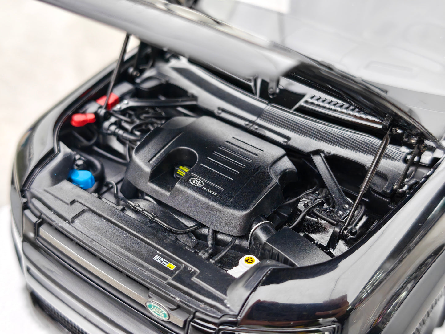 Almost Real 1/18 Land Rover Defender 90 Kit Edition Diecast Car Model