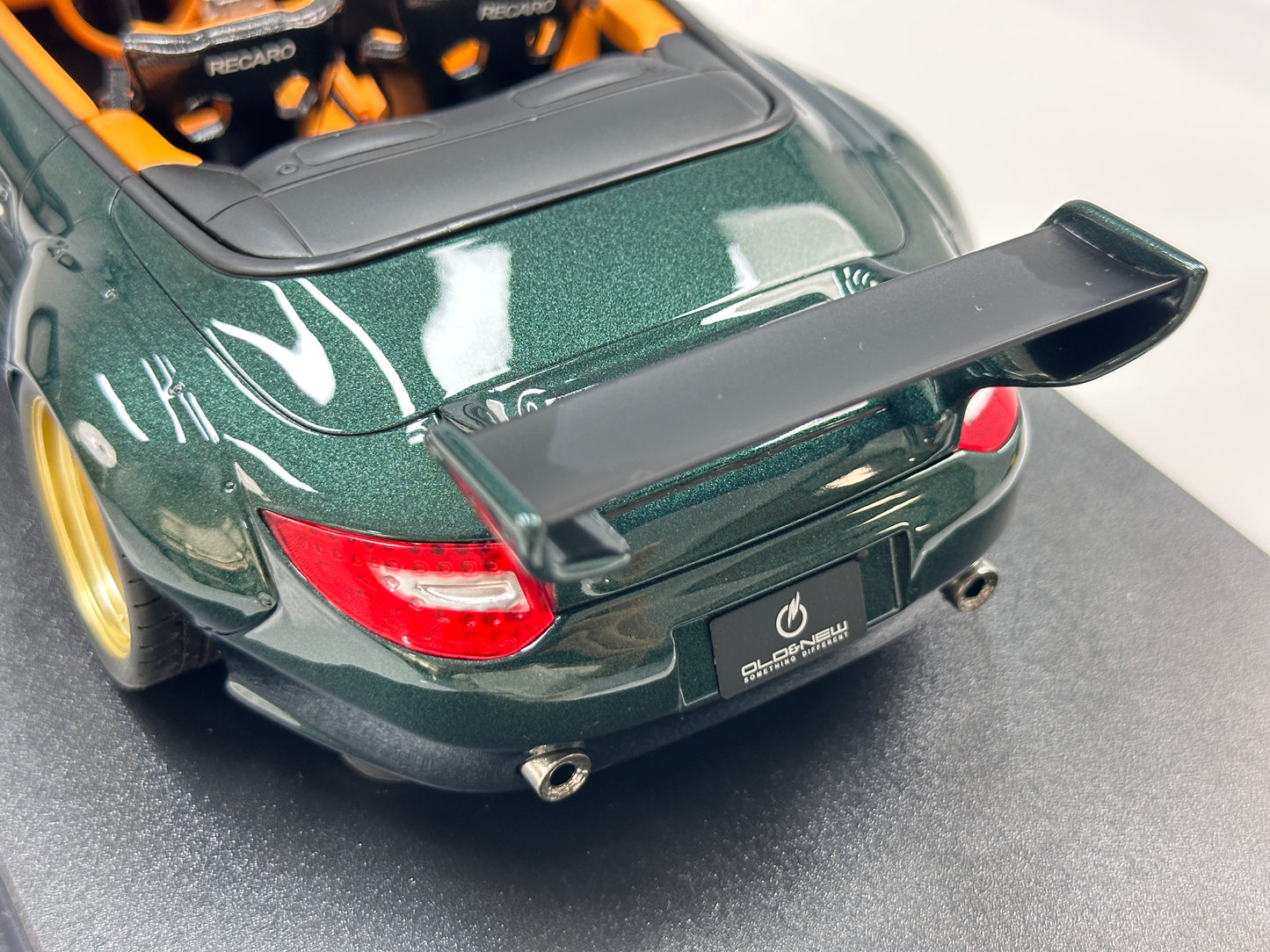 GT Spirit 1/18 Porsche Old & New Tokyo Auto Salon Green GT548