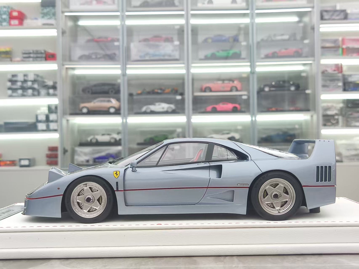 GL 1/18 Ferrari F40 Silver Gray Car Model JS-GL013