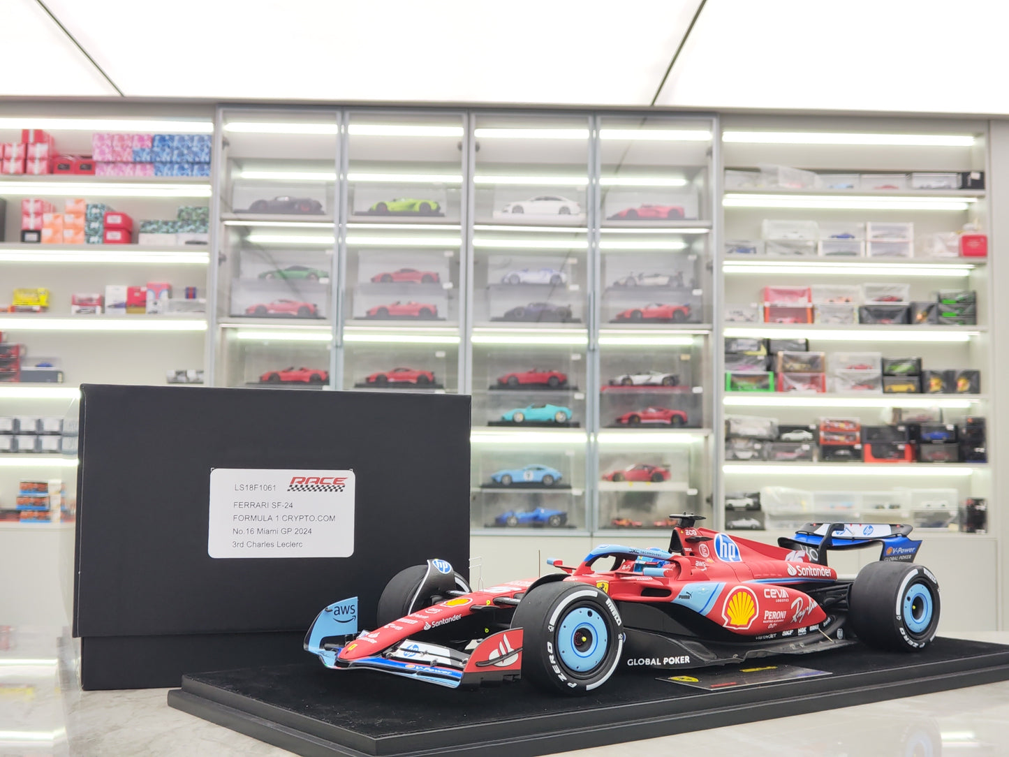 Looksmart 1/18 Ferrari SF-24 2024 Miami Grand Prix third place No. 16 Leclerc F1 model car ornaments LS18F1061