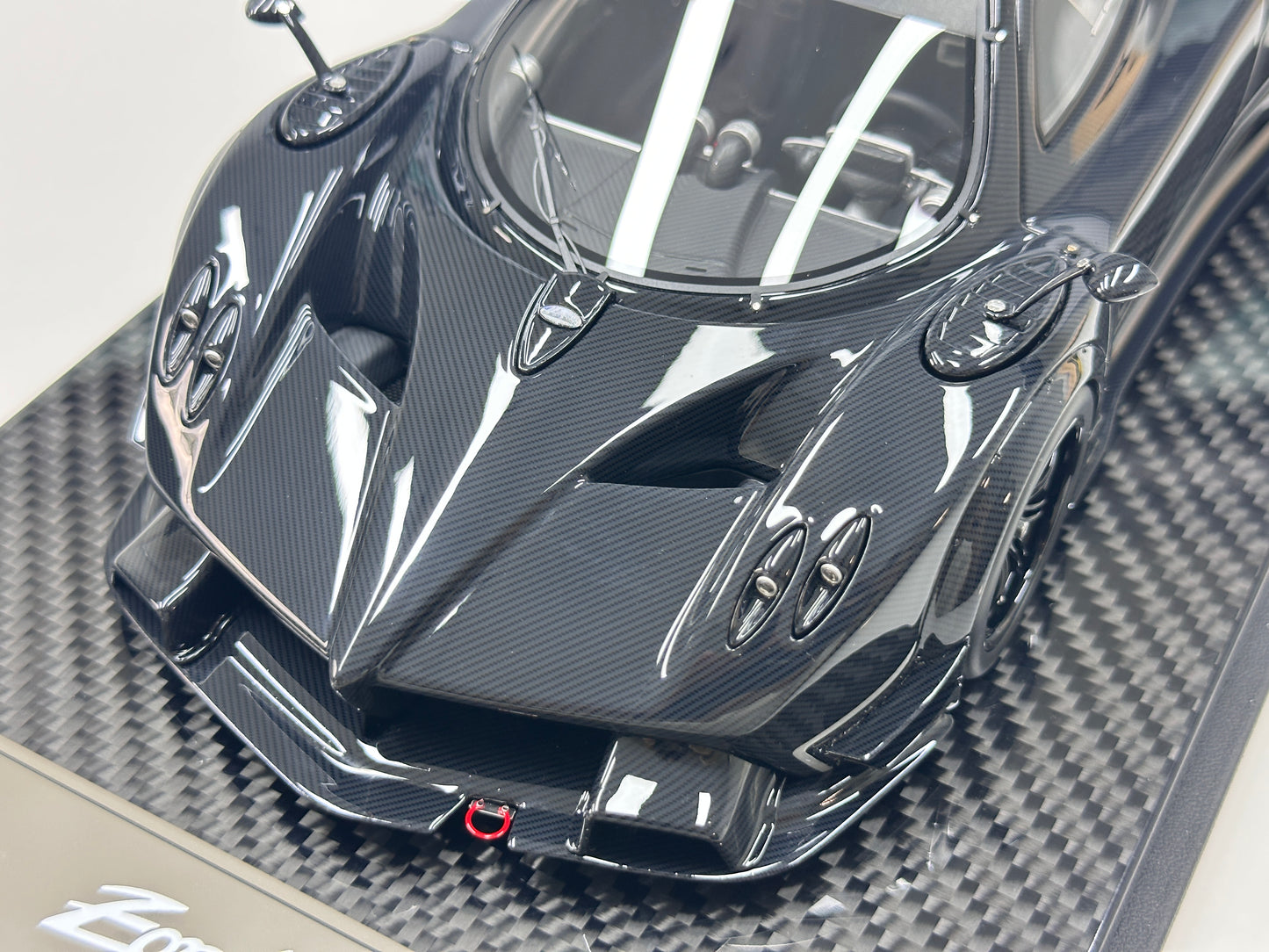 KASH MODEL 1/18 Pagani Zonda R Gloss Carbon Black KPZR002
